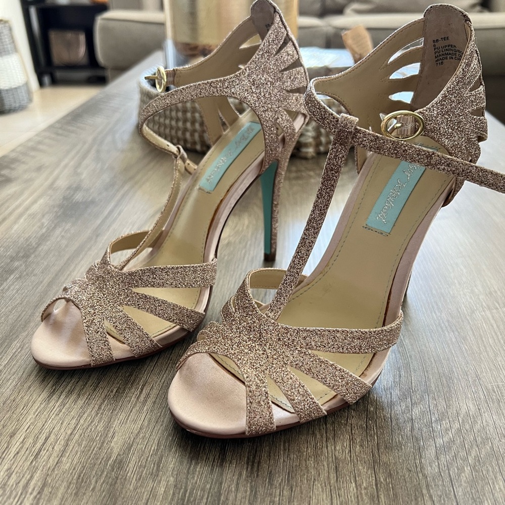 Betsey Johnson Gold Glitter Heels